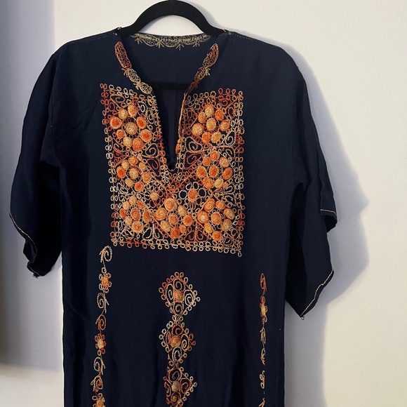 Vintage Caftan, Blue and Gold Tunic or Party Dress - Picture 9 of 14